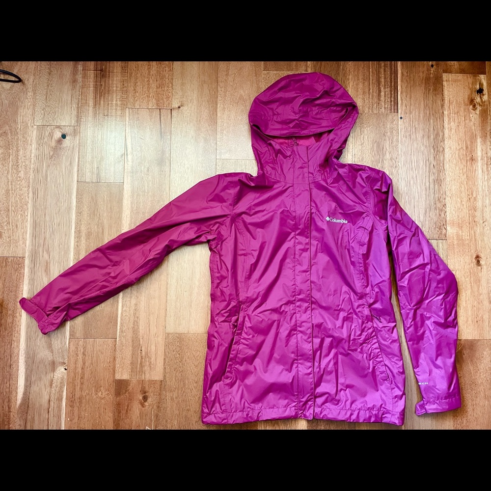 Small Columbia Women's Arcadia II Hooded Rain Jacket